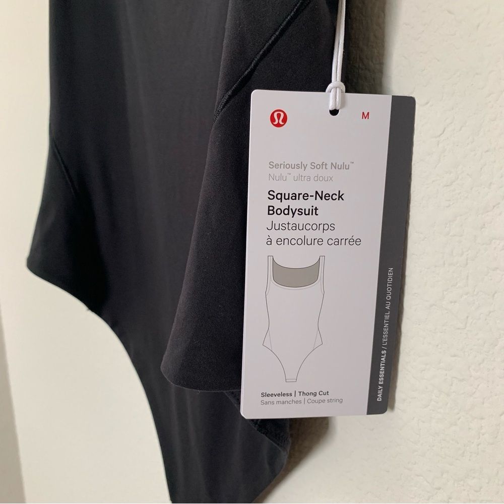 Lululemon Athletica Nulu Squareneck Sleeveless Bodysuit M - Picture 5 of 6